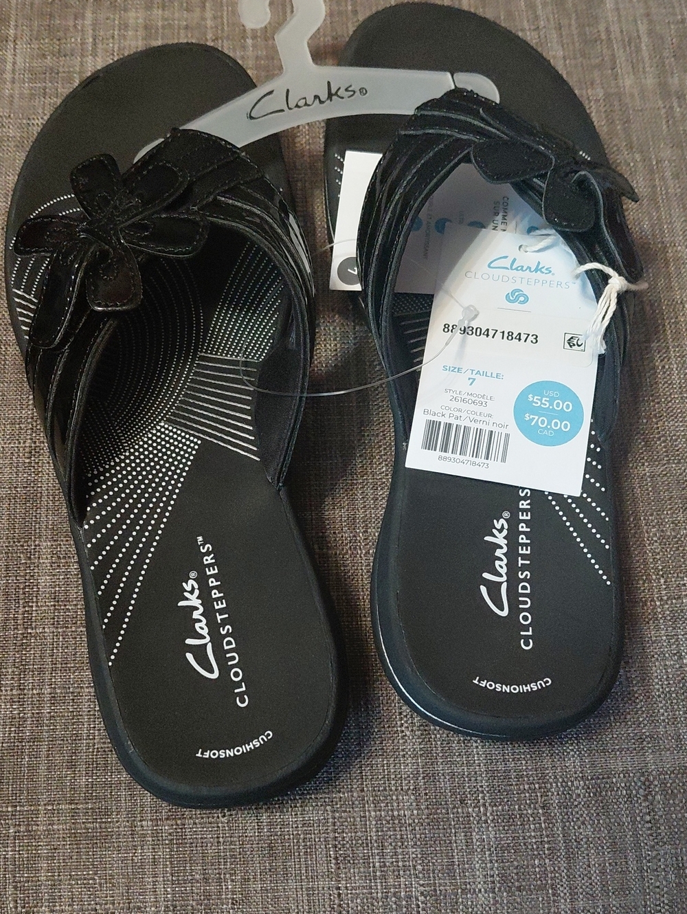 Clarks Women's Black Floral Cloudsteppers Sandals Size 7